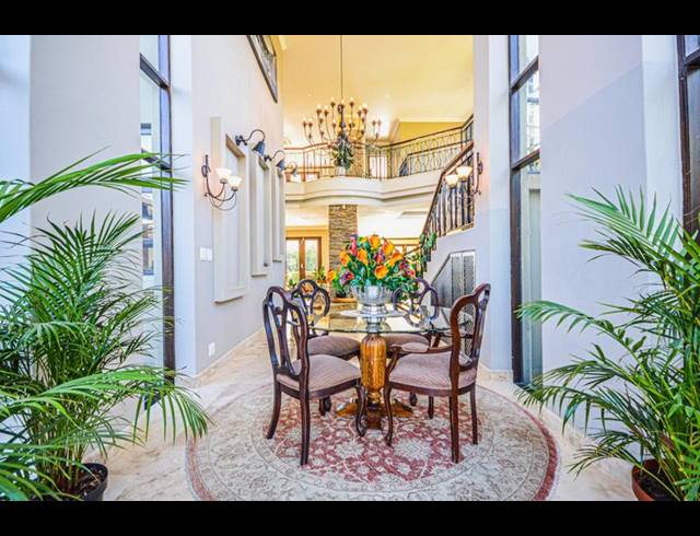 4 BEDROOM HOUSE FOR SALE IN COPPERLEAF ESTATE